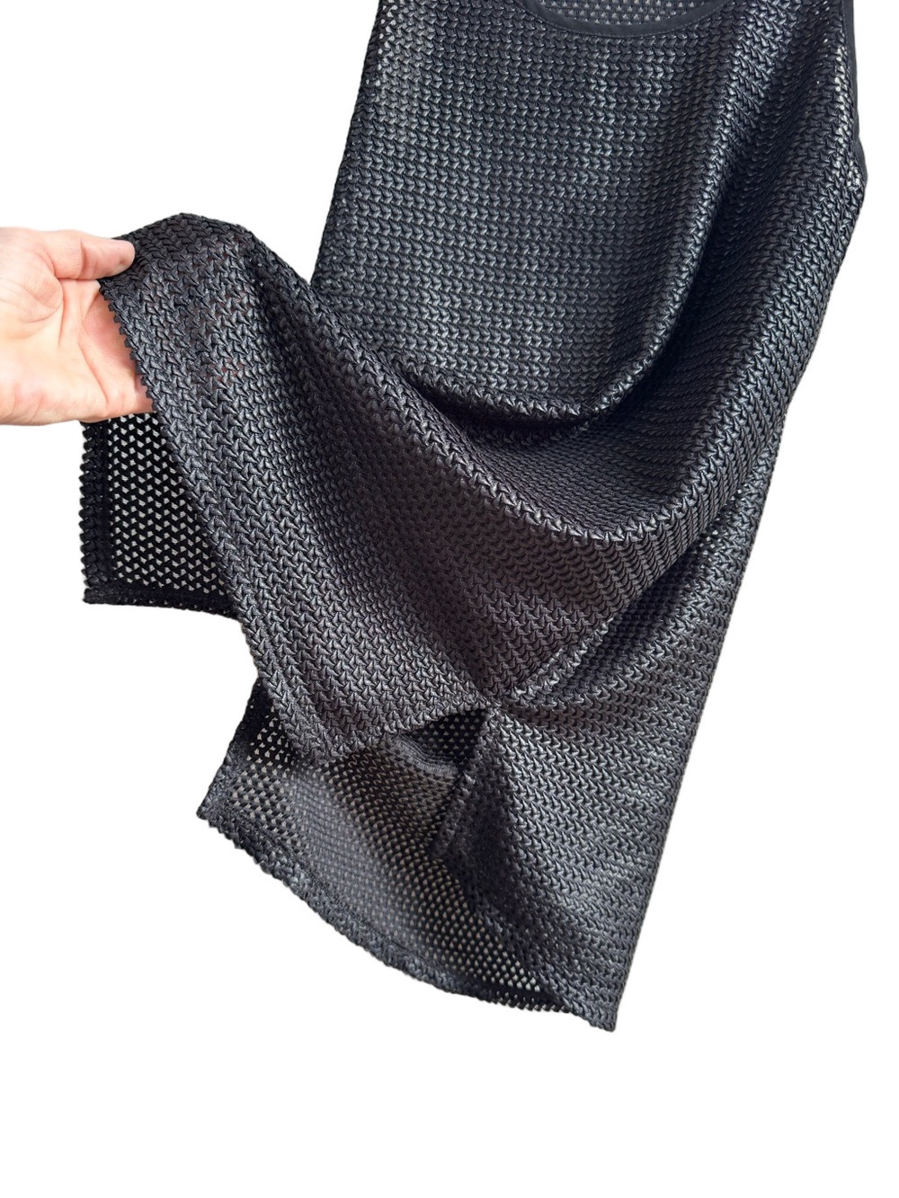 ☀️ TROUVÉ Mesh Tank - Picture 6 of 13